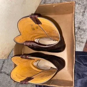 Brand new size 9 1/2 mens Lucchese Boots! They start online at $1500! Lucchese | Shoes | Brand New Size 9 2 Mens Lucchese Boots  main image 3